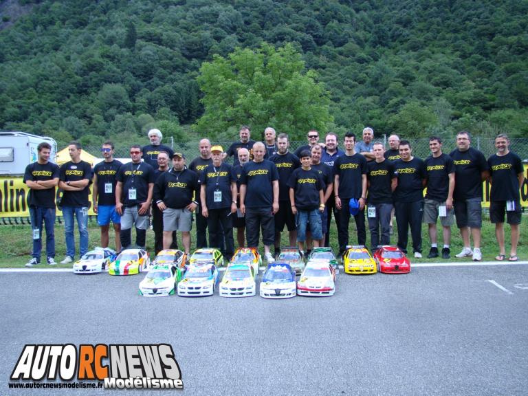 world Ifmar 1/5 Lostallo.championnat du monde de voitures de piste à l'échelle 1/5ème de tourisme sur le circuit Suisse de Lostallo du club mini racing ticino et moesa (mrtm). voitures de modélisme auto radiocommandées. markus feldmann sacré champion du monde ifmar 1/5 2013.