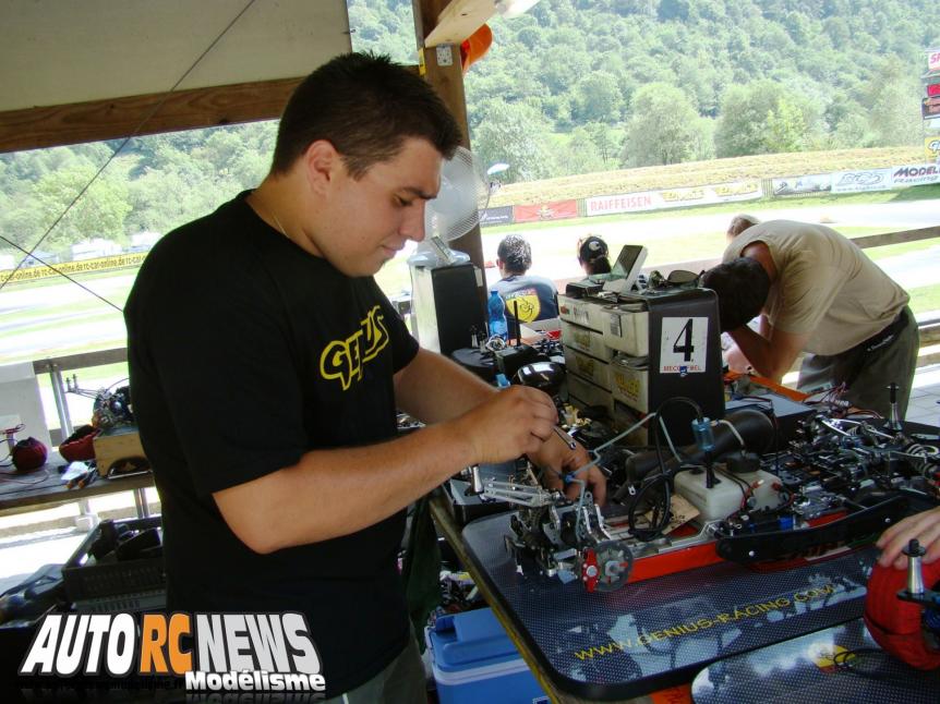 world Ifmar 1/5 Lostallo.championnat du monde de voitures de piste à l'échelle 1/5ème de tourisme sur le circuit Suisse de Lostallo du club mini racing ticino et moesa (mrtm). voitures de modélisme auto radiocommandées. markus feldmann sacré champion du monde ifmar 1/5 2013.