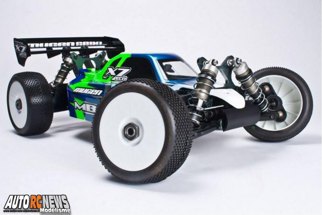 Mugen MBX7 Eco. voiture TT 1/8ème électrique radiocommandée. version brushless pour le modélisme auto r/c.