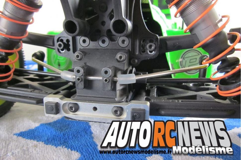 lrp s8 nxr. nouveau TT 1/8ème thermique signé lrp. voiture radiocommandée. modélisme auto r/c.