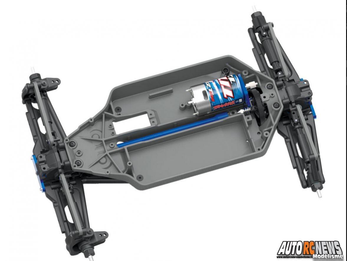 traxxas telluride 4 x 4. nouveau traxxas 4 x 4 à l'échelle 1/10ème électrique. voiture radiocommandée. modélisme auto.