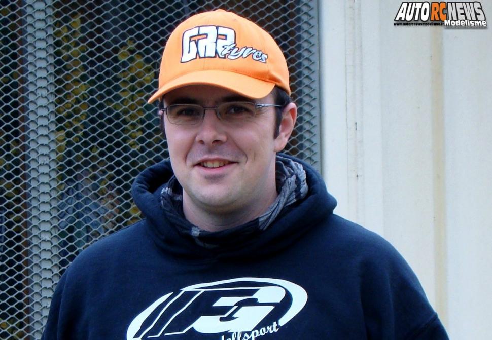 world Ifmar 1/5 Lostallo.championnat du monde de voitures de piste à l'échelle 1/5ème de tourisme sur le circuit Suisse de Lostallo du club mini racing ticino et moesa (mrtm). voitures de modélisme auto radiocommandées. bernard-alain arnaldi signe la pole position des worlds 1/5 de lostallo 2013