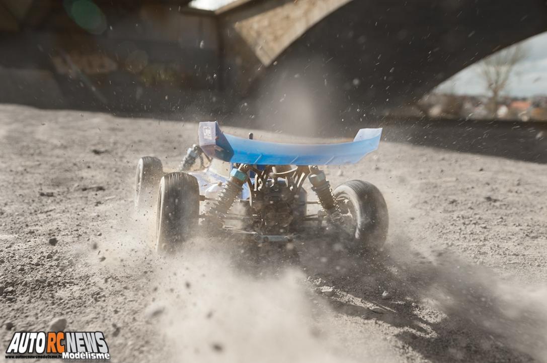LRP S10 Blast BX2 Brushless. nouvelle version brushless avec moteur lrp vektor k7 de 4300 Kv. voiture 4 wd de modélisme radiocommandée. lrp électronic,lrp r/c.