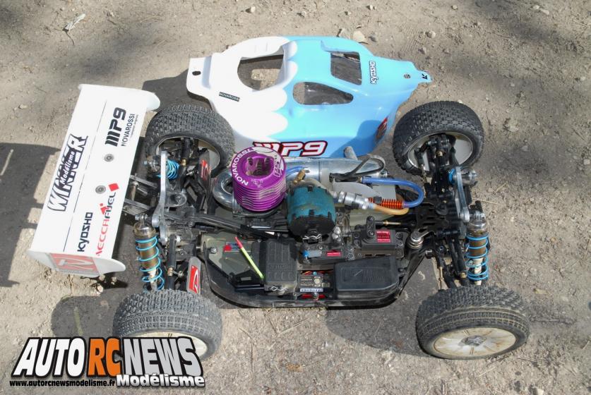 4ème manche de CF TT 1/8ème thermique National à Pertuis les 22 et 23 juin 2013 sur la piste du mini bolide club pertuisien (mbcp). compétition de modélisme auto radiocommandée qui a vu la victoire revenir à jimmy weimann sur kyosho mp9.