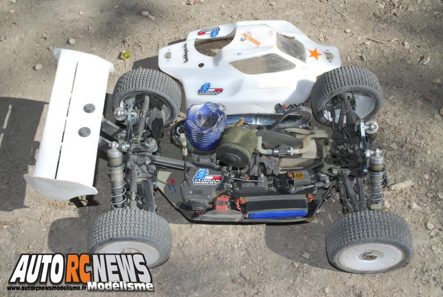 4ème manche de CF TT 1/8ème thermique National à Pertuis les 22 et 23 juin 2013 sur la piste du mini bolide club pertuisien (mbcp). compétition de modélisme auto radiocommandée qui a vu la victoire revenir à jimmy weimann sur kyosho mp9.