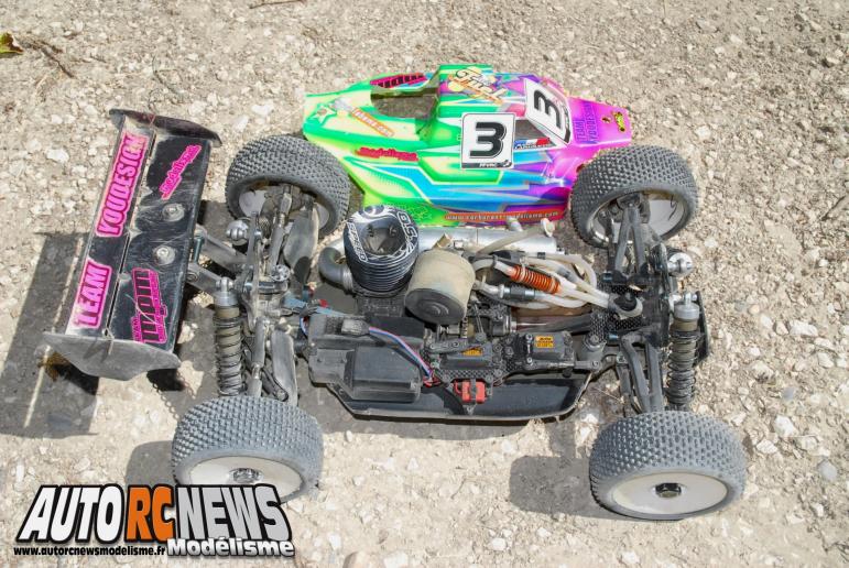 4ème manche de CF TT 1/8ème thermique National à Pertuis les 22 et 23 juin 2013 sur la piste du mini bolide club pertuisien (mbcp). compétition de modélisme auto radiocommandée qui a vu la victoire revenir à jimmy weimann sur kyosho mp9.