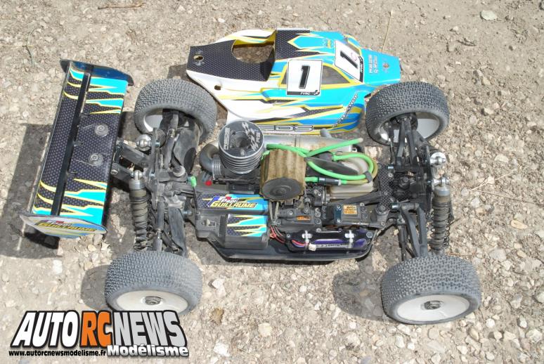 4ème manche de CF TT 1/8ème thermique National à Pertuis les 22 et 23 juin 2013 sur la piste du mini bolide club pertuisien (mbcp). compétition de modélisme auto radiocommandée qui a vu la victoire revenir à jimmy weimann sur kyosho mp9.