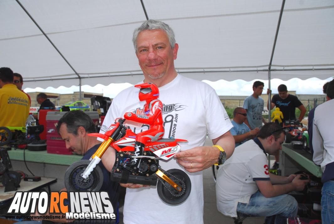 Super Finale Challenge HPI Tour Orange 2013. course de modélisme auto radiocommandé.
