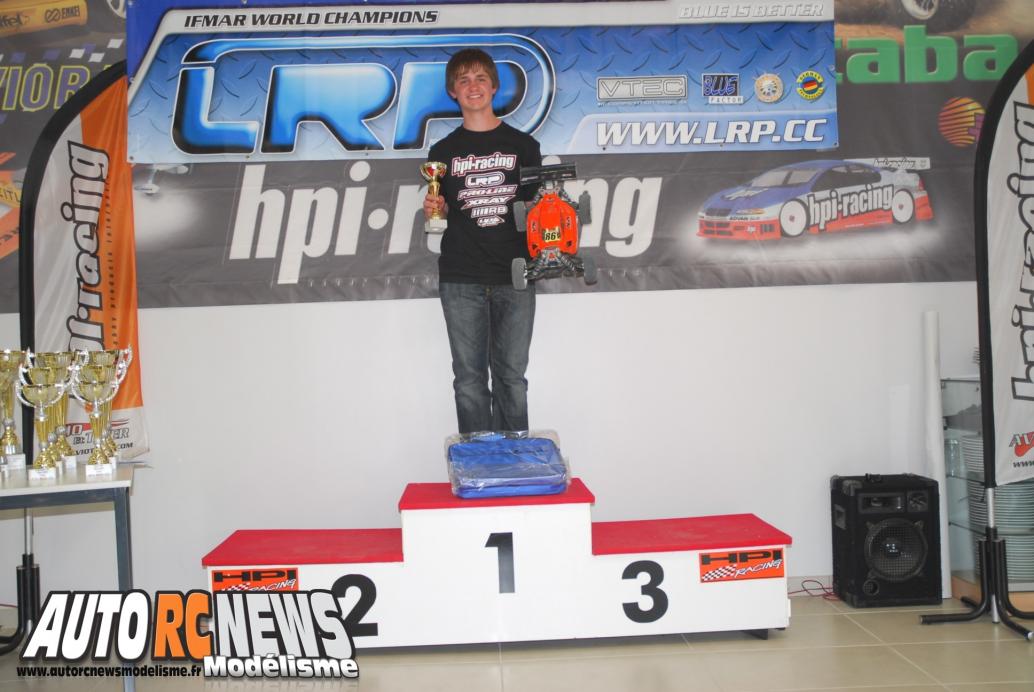 Super Finale Challenge HPI Tour Orange 2013. course de modélisme auto radiocommandé.