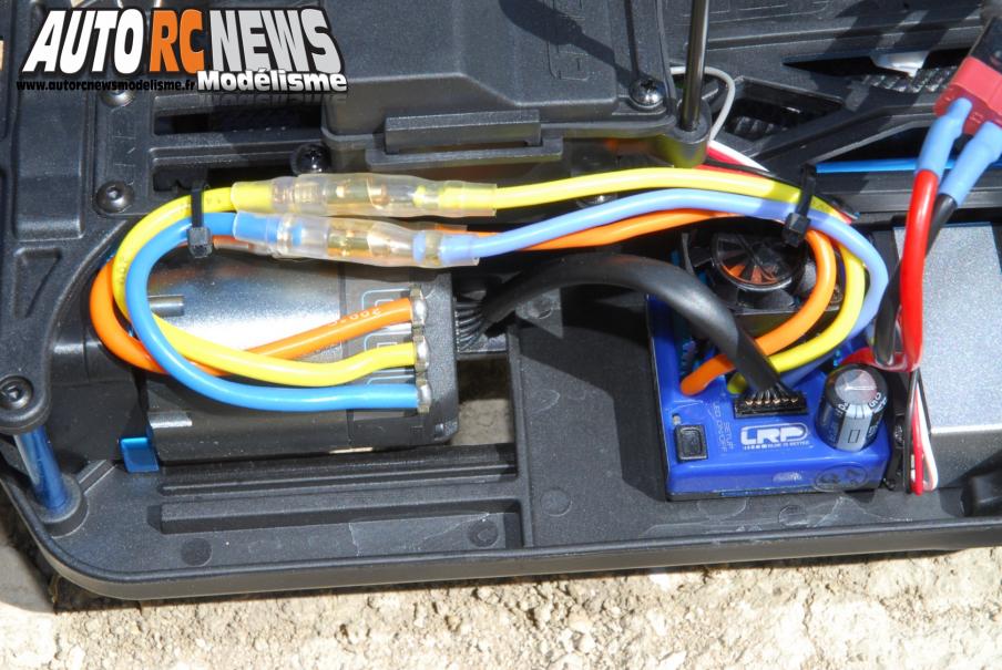 lrp S10 tx bl blast2. nouveau truggy électrique brushless signé lrp. voiture de modélisme radiocommandé.