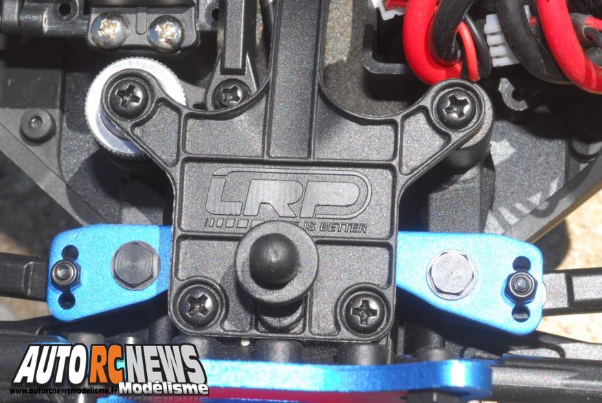 LRP S8 Rebel BXe 2.4 Ghz RTR. nouveau rebel S8 BXe signé lrp. Voiture de modélisme radiocommandé RTR à l'échelle 1/8ème propulsée par un moteur électrique brushless.