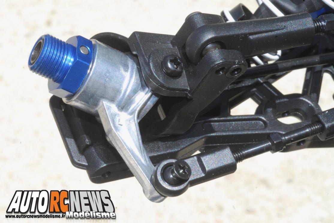 LRP S8 Rebel BXe 2.4 Ghz RTR. nouveau rebel S8 BXe signé lrp. Voiture de modélisme radiocommandé RTR à l'échelle 1/8ème propulsée par un moteur électrique brushless.