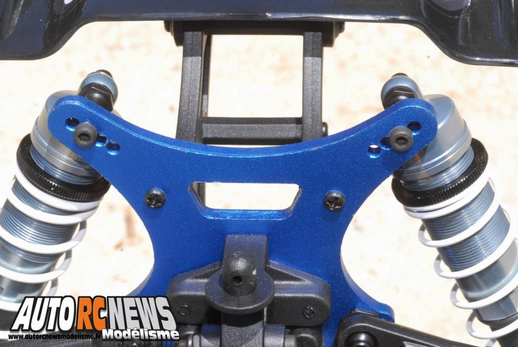 LRP S8 Rebel BXe 2.4 Ghz RTR. nouveau rebel S8 BXe signé lrp. Voiture de modélisme radiocommandé RTR à l'échelle 1/8ème propulsée par un moteur électrique brushless.