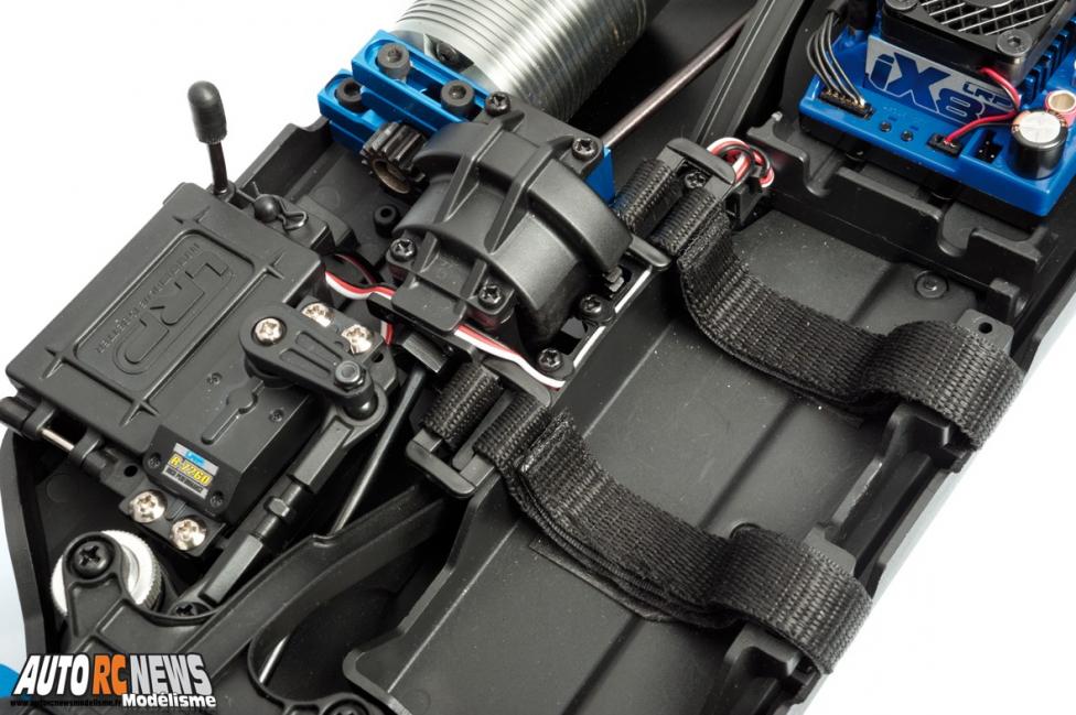 LRP S8 Rebel BXe 2.4 Ghz RTR nouveau rebel S8 BXe signé lrp. Voiture de modélisme radiocommandé RTR à l'échelle 1/8ème propulsée par un moteur électrique brushless.
