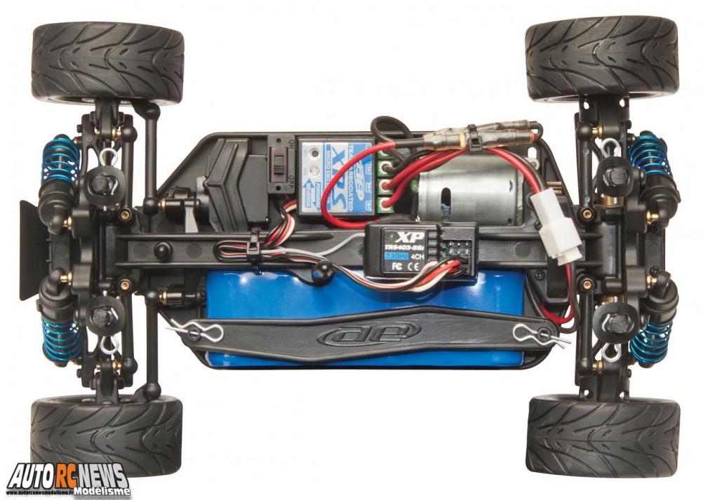Associated Qualifier Series APEX Mini Touring nouvelle série apex mini touring signée associated pour le modélisme auto radiocommandé. voiture électrique livrée rtr.