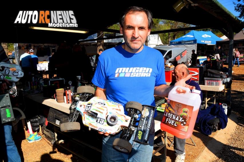 vidéo grand prix de pierrefeu du var 2015 stéphane deroch mugen mbx7r.