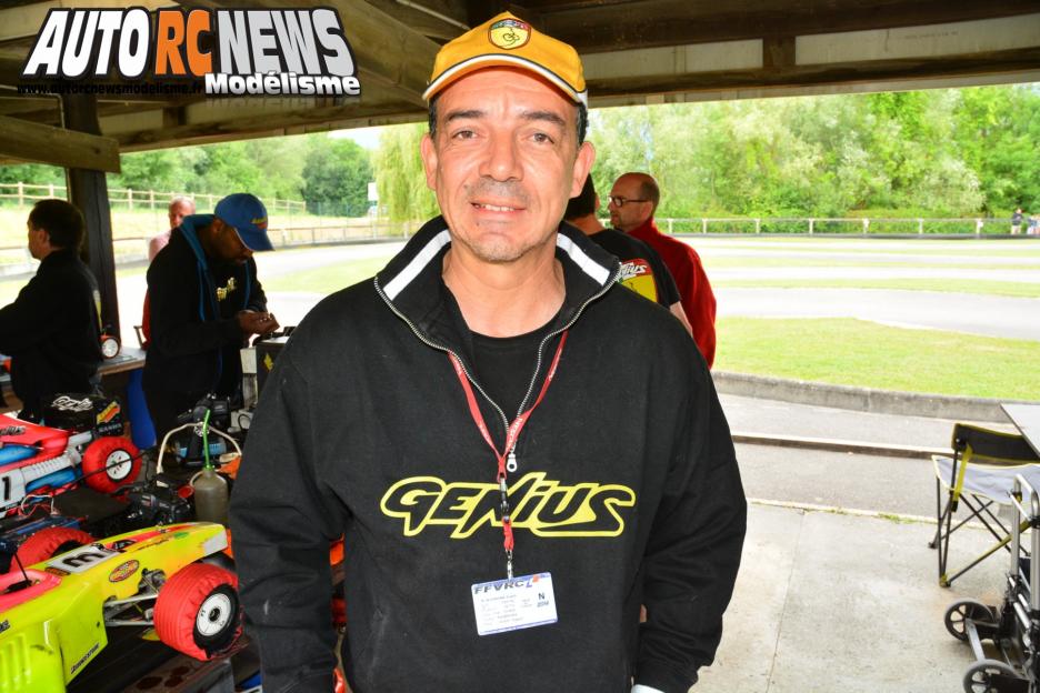 4ème CF Piste 1/5 Elite, FF, F1 à Grenoble qui s'est déroulée le 14 et 15 juin 2014 sur la piste du club RACG de Montbonnot. Reportage complet.
