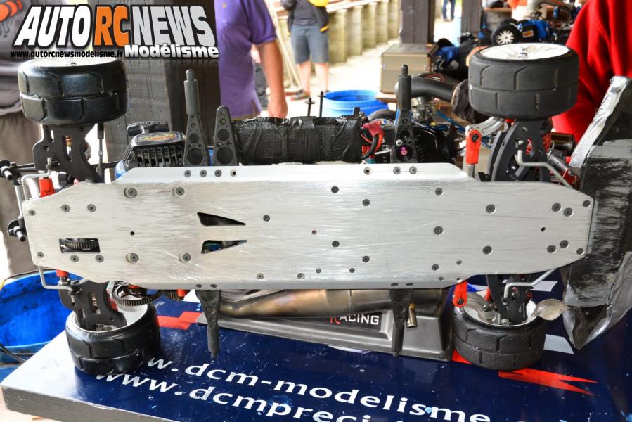 4ème CF Piste 1/5 Elite, FF, F1 à Grenoble qui s'est déroulée le 14 et 15 juin 2014 sur la piste du club RACG de Montbonnot. Reportage complet.