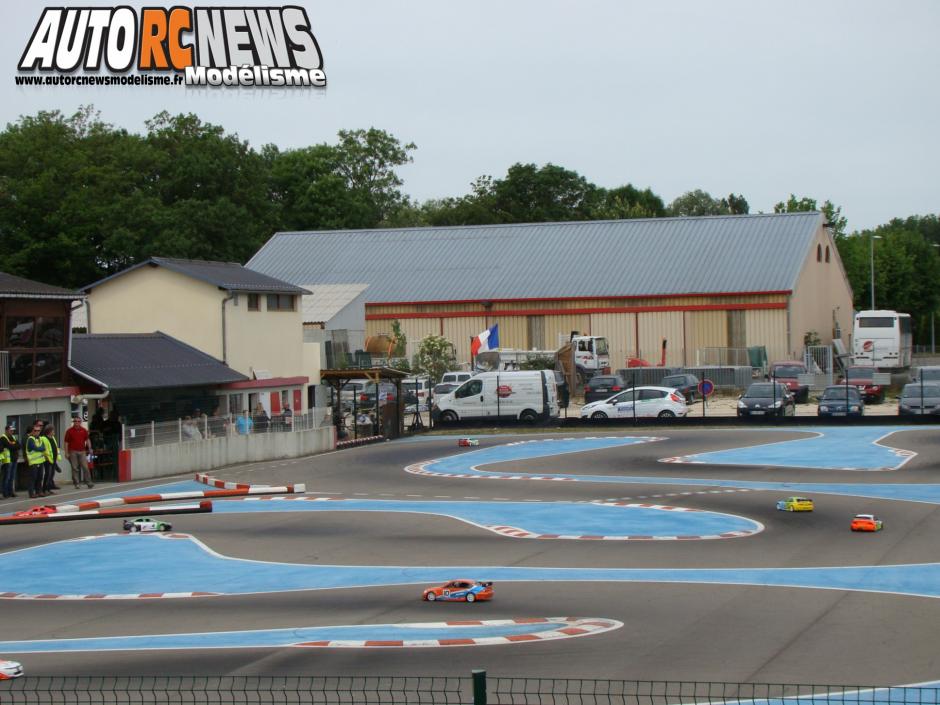 3ème CF Piste 1/5 Elite, National, F1 à Longvic au club mrcl. Victoire de Mathieu Brière en Elite, puis de Jérémy Hervouet en F1 et de Jason Legendre en National.