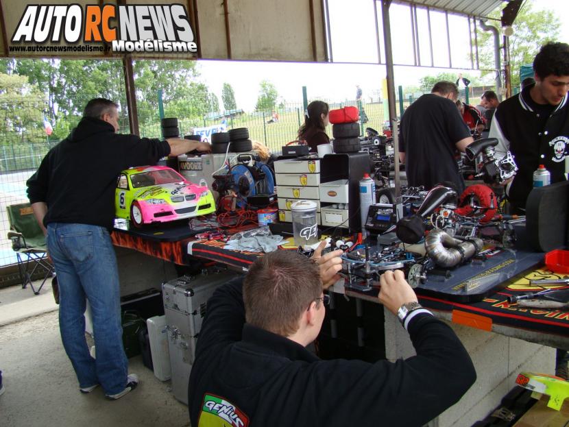 3ème CF Piste 1/5 Elite, National, F1 à Longvic au club mrcl. Victoire de Mathieu Brière en Elite, puis de Jérémy Hervouet en F1 et de Jason Legendre en National.