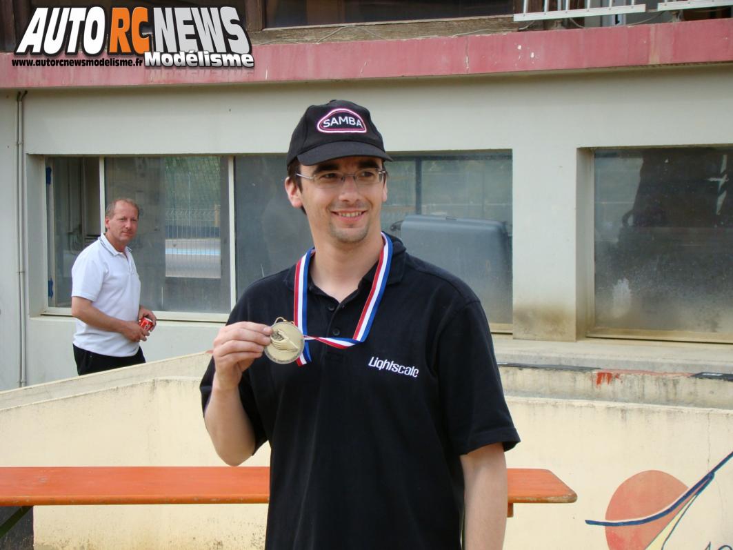 3ème CF Piste 1/5 Elite, National, F1 à Longvic au club mrcl. Victoire de Mathieu Brière en Elite, puis de Jérémy Hervouet en F1 et de Jason Legendre en National.