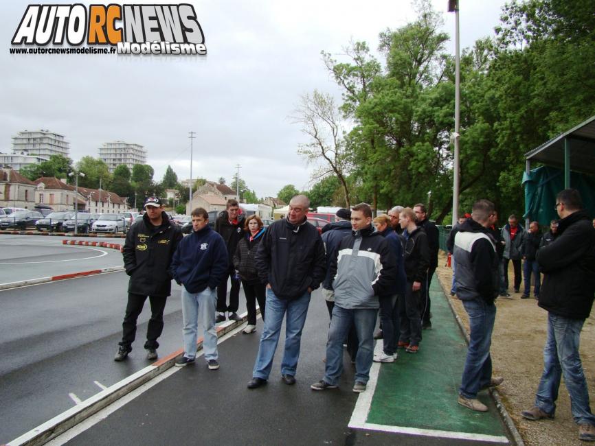 2ème CF Piste 1/5 Elite, National, FF à Angoulême sur la piste du club Arca16 les 26 et 27 avril 2014.