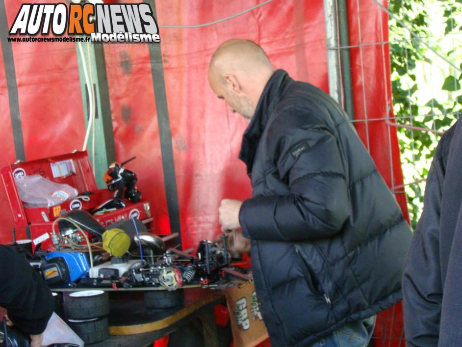2ème CF Piste 1/5 Elite, National, FF à Angoulême sur la piste du club Arca16 les 26 et 27 avril 2014.