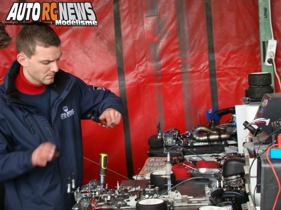 2ème CF Piste 1/5 Elite, National, FF à Angoulême sur la piste du club Arca16 les 26 et 27 avril 2014.