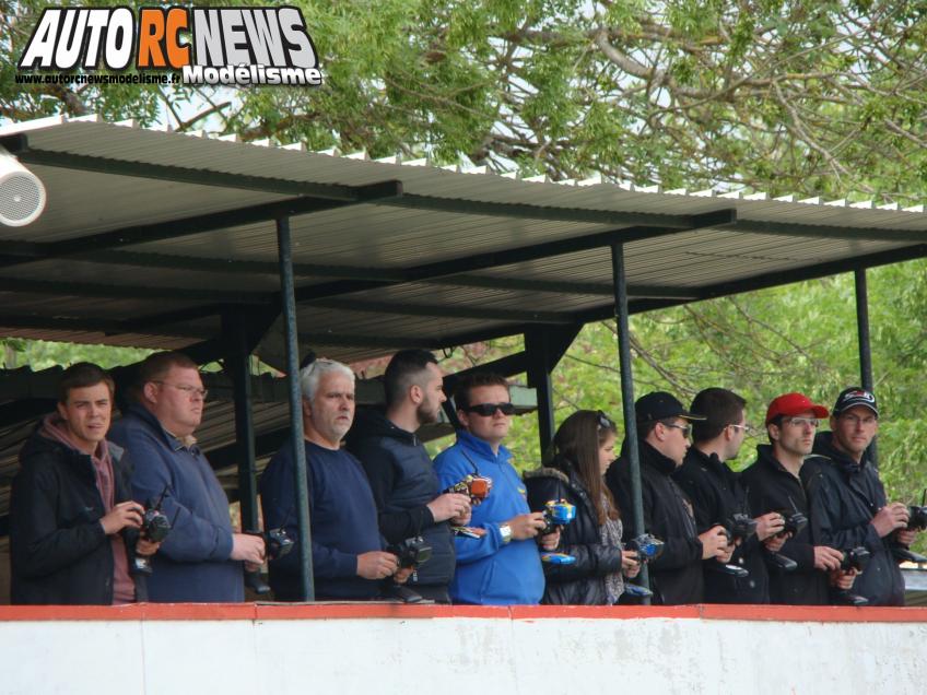 2ème CF Piste 1/5 Elite, National, FF à Angoulême sur la piste du club Arca16 les 26 et 27 avril 2014.