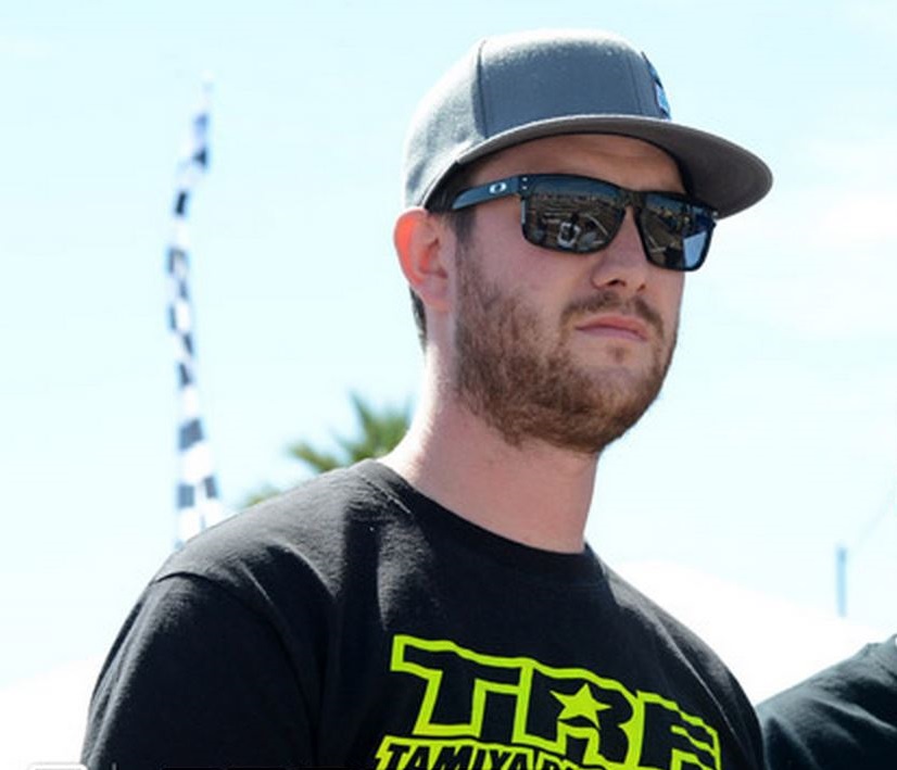 World TT 1/10 Chico. Lee martin signe la pole provisoire des essais libres des championnats du monde TT 1/10 électriques en 4 x 4.compétition de voitures radiocommandée qui s'est déroulée en Californie. modélisme auto R/C.