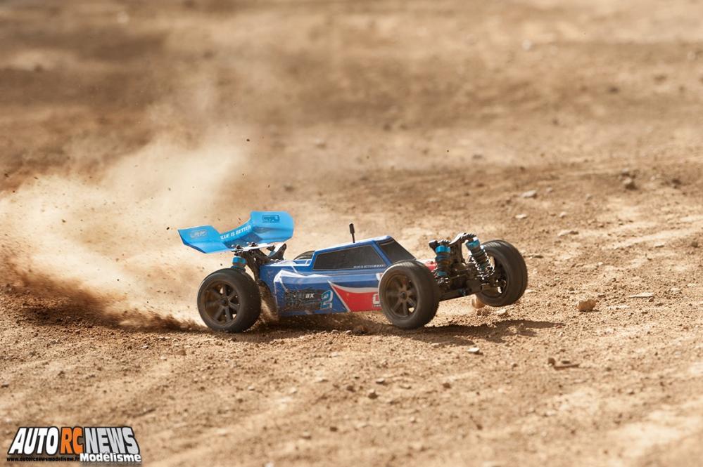 LRP S10 Blast BX2 rtr 2.4 ghz 1/10 4wd. nouvelle version avec moteur lrp à charbons. voiture 4 wd de modélisme radiocommandée. lrp électronic,lrp r/c.