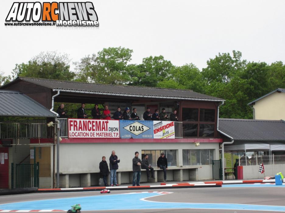 2ème CF Moto RC Longvic deuxième manche du championnat de france de motos radiocommandées à longvic. modélisme moto rc