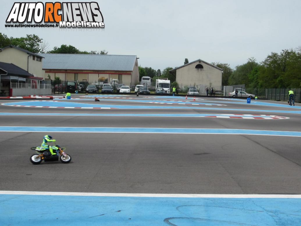 2ème CF Moto RC Longvic deuxième manche du championnat de france de motos radiocommandées à longvic. modélisme moto rc
