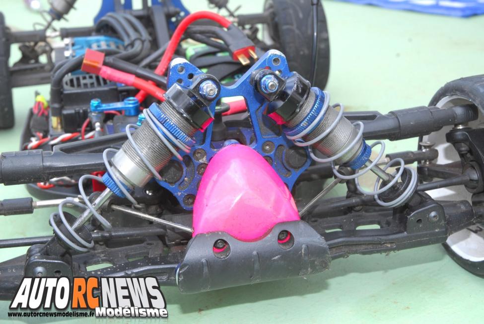 troisième manche du challenge hpi tour à orange. modélisme auto radiocommandé.
