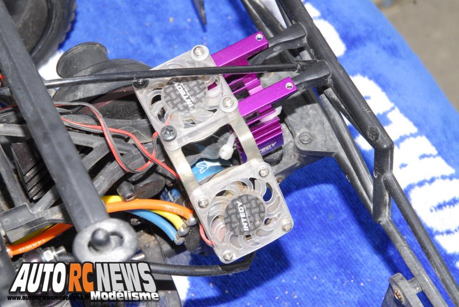 troisième manche du challenge hpi tour à orange. modélisme auto radiocommandé.