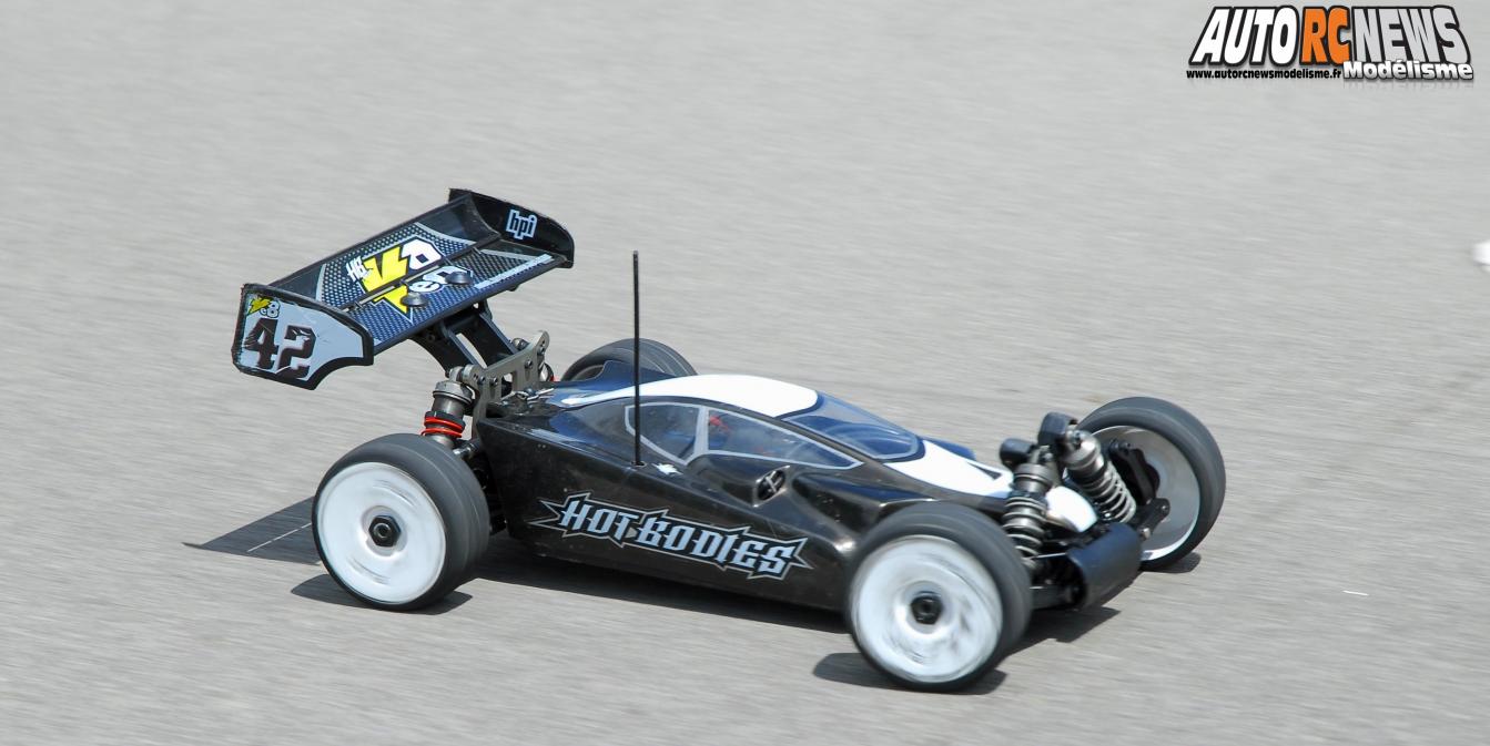 troisième manche du challenge hpi tour à orange. modélisme auto radiocommandé.