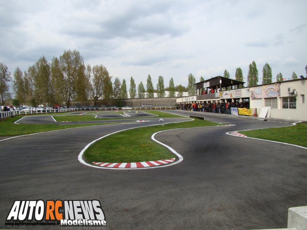 2ème CF Piste 1/5ème Tourisme Elite à Ris Orangis deuxième manche du championnat de france piste 1/5ème comptant pour le championnat 2013. modélisme auto radiocommandé 2ème CF Piste 1/5ème Tourisme Elite à Ris Orangis deuxième manche du championnat de france piste 1/5ème comptant pour le championnat 2013. modélisme auto radiocommandé