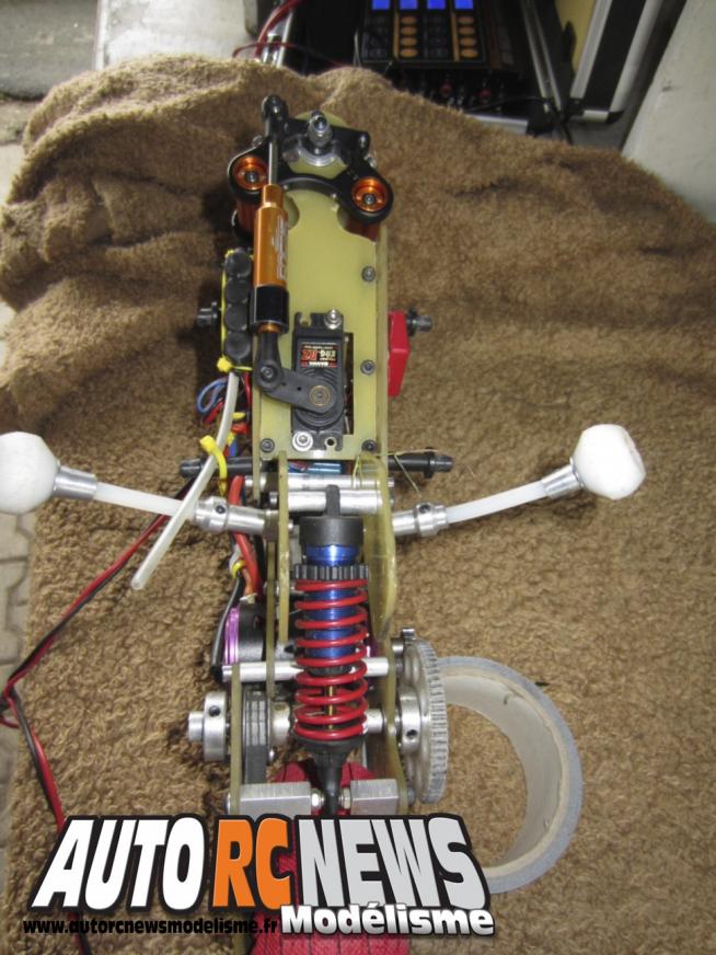 1ère CF Moto RC Mâcon première manche du championnat de france de motos radiocommandées à mâcon. modelisme moto rc