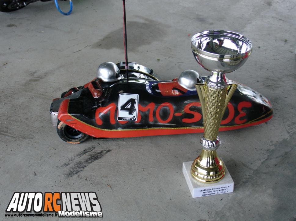 1ère CF Moto RC Mâcon première manche du championnat de france de motos radiocommandées à mâcon. modelisme moto rc
