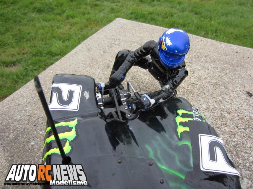1ère CF Moto RC Mâcon première manche du championnat de france de motos radiocommandées à mâcon. modelisme moto rc