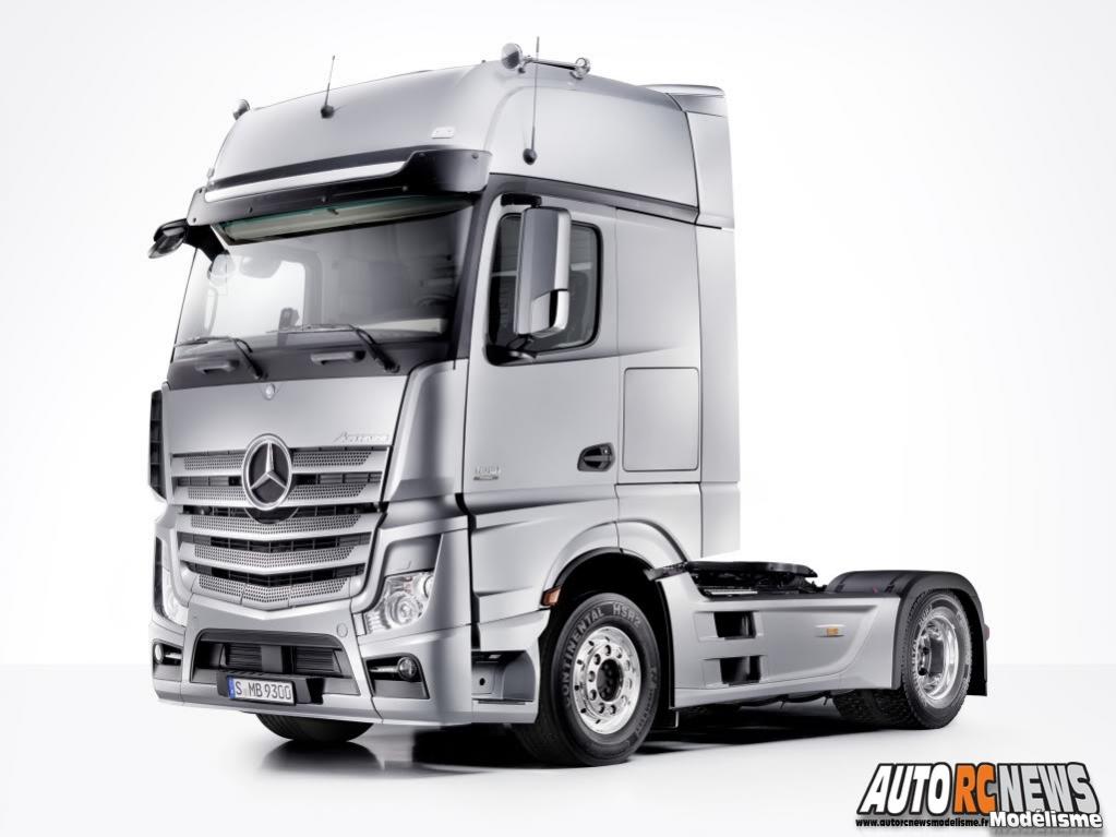 Tamiya Mercedes Benz Actros 1851 gigaspace camion Tamiya Mercedes Benz Actros 1851 gigaspace camion