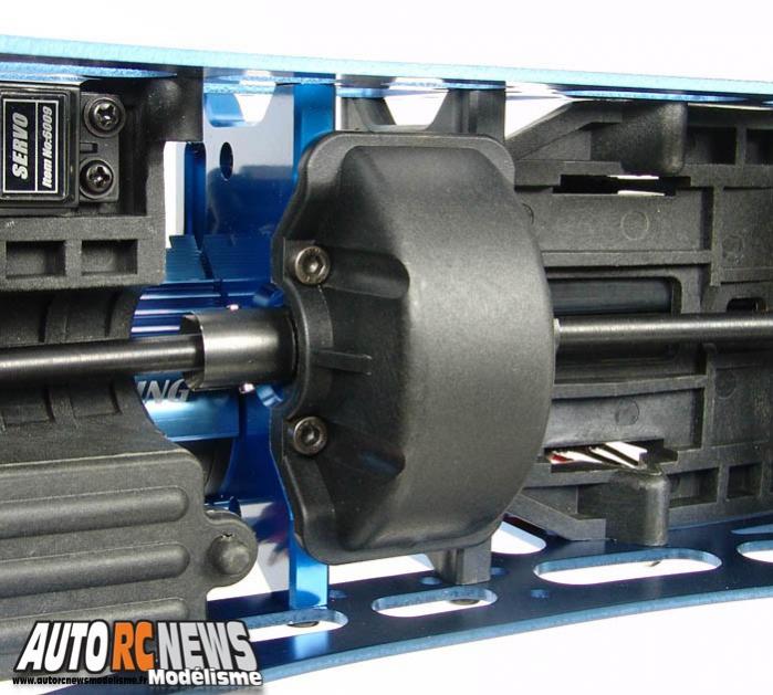 Le nouveau Genesis GSTe 1/8 Brushless Monster Truck de chez Cen revient dans une nouvelle livrée électrique encore plus puissante.