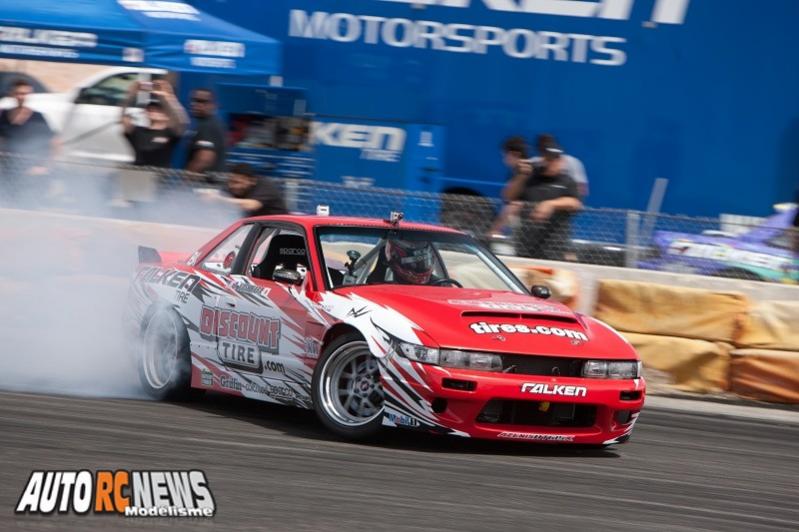 HPI vient de sortir une nouvelle E10. La E10 Drift Discount Tire/Falken Tire Nissan S13.