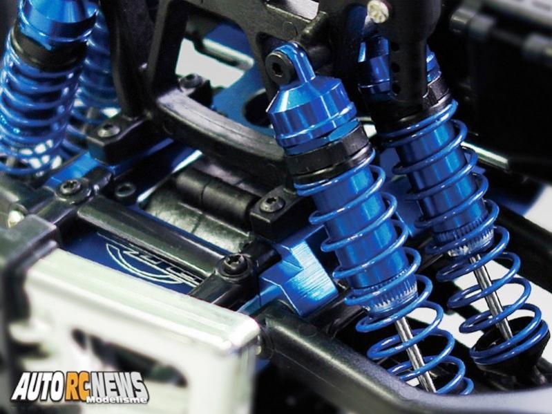 Thunder Tiger se livre à la surenchère permanente depuis l'apparition du tout premier MTA-4. Le furieux monster truck revient en effet sous une nouvelle dénomination baptisée MTA-4 Sledge Hammer S50 SE encore plus bestiale, avec un moteur de 8 cm3 !