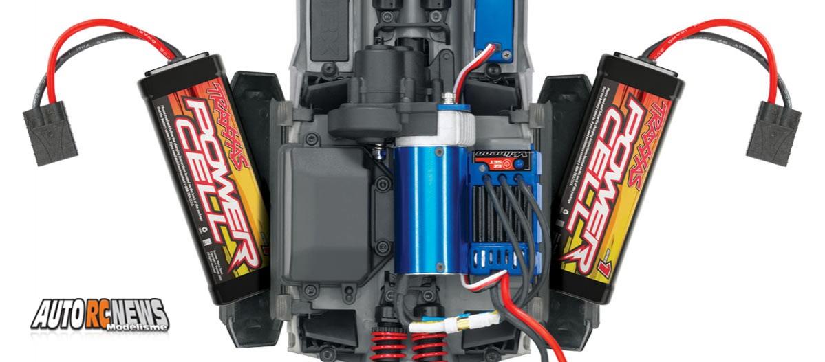 Pour ceux qui l'ignoreraient encore, l'E Revo de chez Traxxas existe aussi en version VXL à l'échelle 1/16ème.