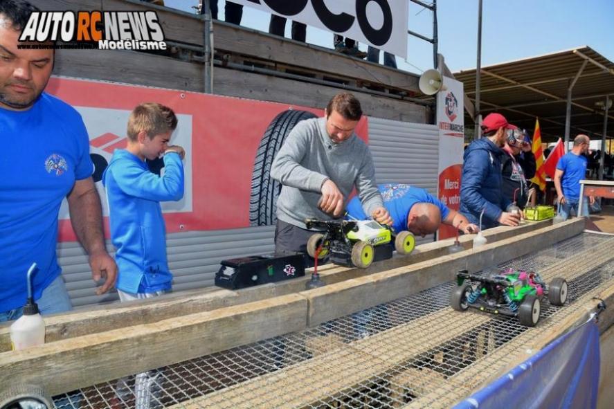 course tt 1/8 open promo brushless à apt club pegase rc racing le 15 avril 2018.</div></body></html>