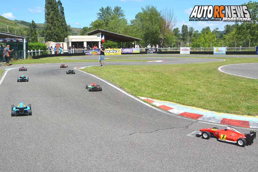 4ème cf piste 1/5 élite touring, formule france et f1 à ampuis club amca les 15 et 16 juin 2019