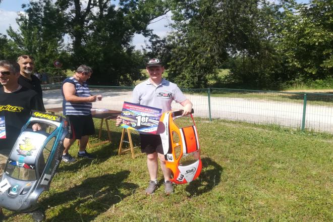 5ème cf piste 1/5 touring, gt, formule france et f1 à angoulême club arca16 les 6 et 7 juillet 2019