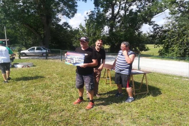 5ème cf piste 1/5 touring, gt, formule france et f1 à angoulême club arca16 les 6 et 7 juillet 2019