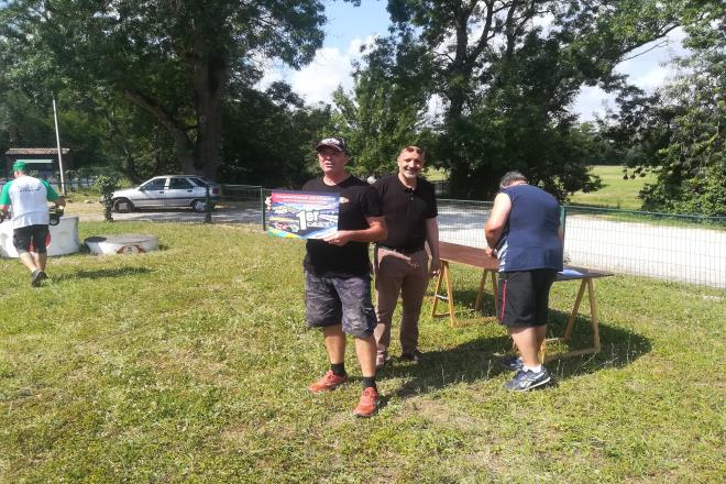 5ème cf piste 1/5 touring, gt, formule france et f1 à angoulême club arca16 les 6 et 7 juillet 2019